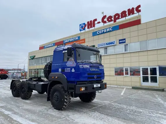 Седельный тягач Урал 44202-82Е5 2026 года новый