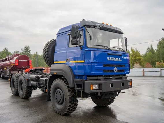 Седельный тягач Урал 63704К-0111-01Е5 2026 года новый