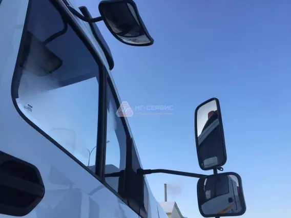 Автотопливозаправщик Урал NEXT - 2026 года новый фото 3