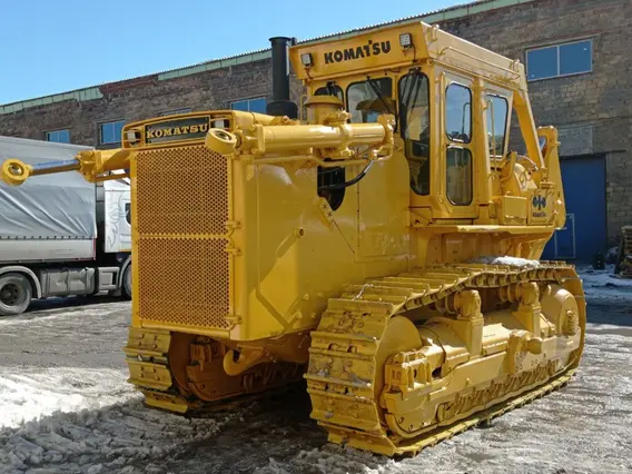 Бульдозер Komatsu D355  б/у