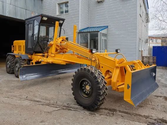 Грейдер СДСМ ГС-141  б/у
