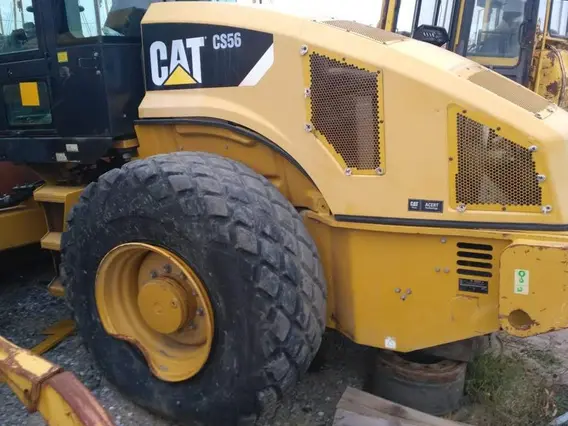 Дорожный каток Caterpillar CS56  б/у фото 3