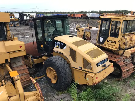 Дорожный каток Caterpillar CS56  б/у фото 20
