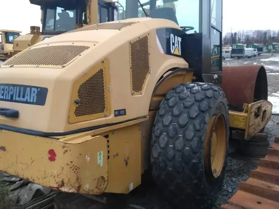Дорожный каток Caterpillar CS56  б/у фото 5