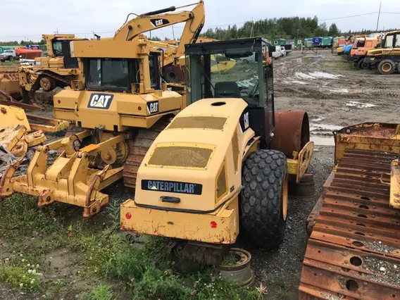 Дорожный каток Caterpillar CS56  б/у фото 25