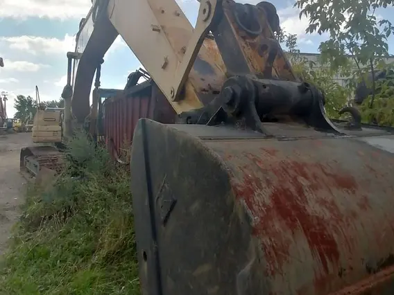 Экскаватор Caterpillar 330  б/у фото 6