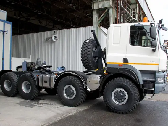 Тягач Tatra T158  б/у фото 3