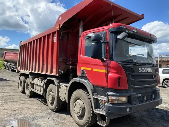 Самосвал Scania P440  б/у