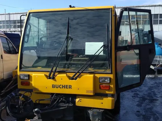 Дорожно-уборочный автомобиль Bucher-Guyer CityCat 5000  б/у фото 2