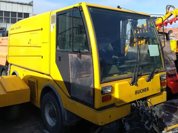 Дорожно-уборочный автомобиль Bucher-Guyer CityCat 5000  б/у