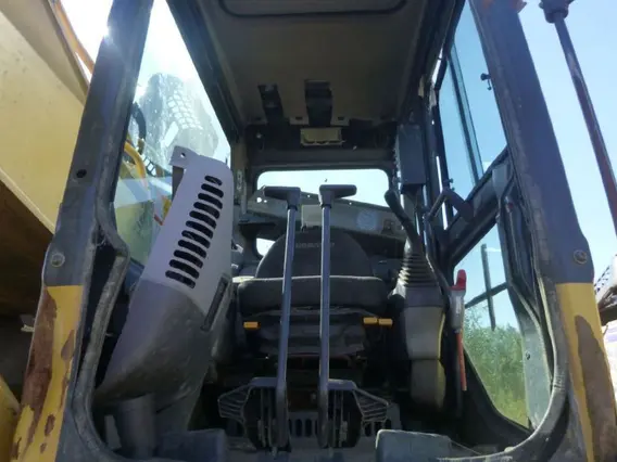 Экскаватор Komatsu PC  б/у фото 15