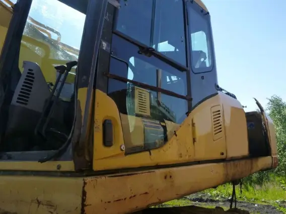 Экскаватор Komatsu PC  б/у фото 8