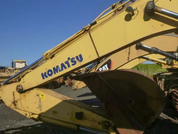 Экскаватор Komatsu PC  б/у фото 4