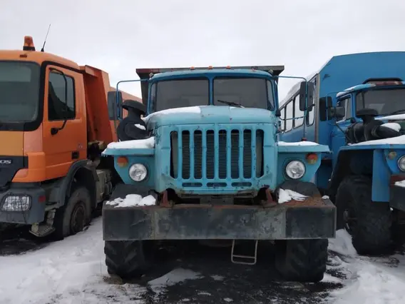 Самосвал Урал 5831  б/у