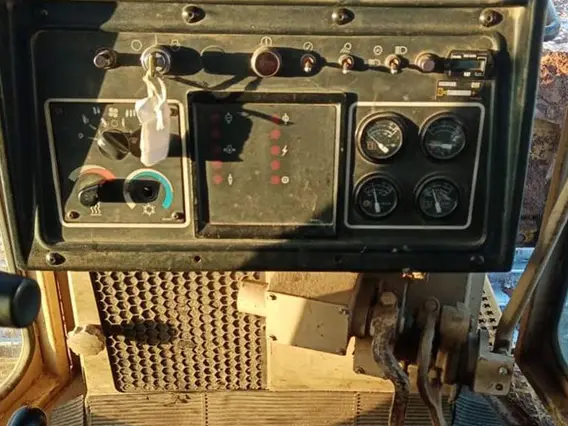 Бульдозер Caterpillar D7 б/у фото 2