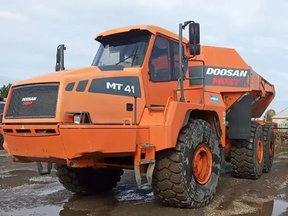 Карьерный самосвал Moxy MT 41 б/у