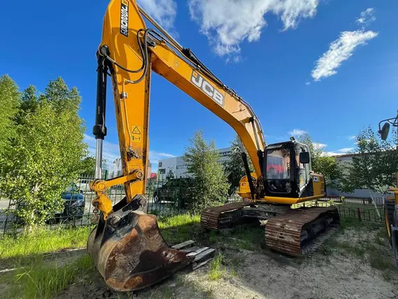 Экскаватор JCB JS 205  б/у