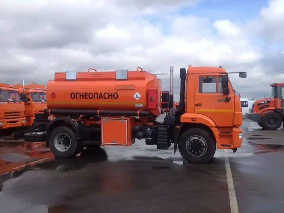 Автотопливозаправщик Камаз 43253 2020 года новый