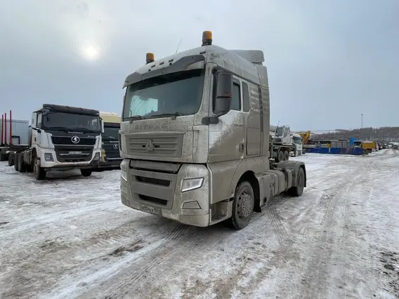 Седельный тягач SITRAK c7h 2023 года б/у фото 2