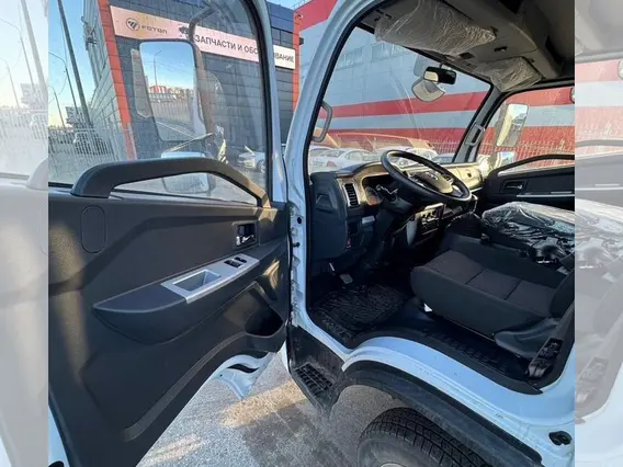 Тентованный грузовик Dongfeng Z55L 2026 года б/у фото 5