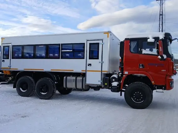 Вахтовый автобус Shacman X3000 2026 года новый фото 2