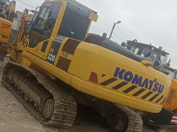 Экскаватор Komatsu PC220-8M0 2022 года б/у фото 4
