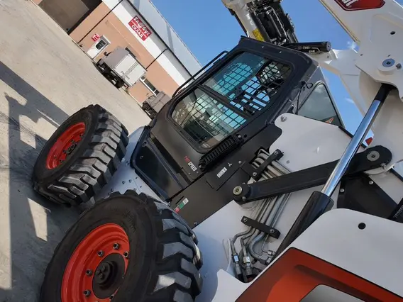 Фронтальный погрузчик Bobcat S770 2026 года новый фото 12