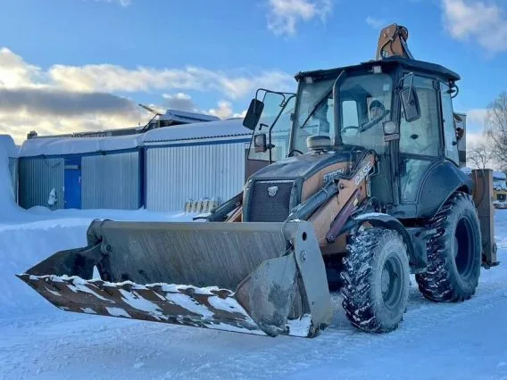 Экскаватор-погрузчик CASE 570 SV 2023 года б/у