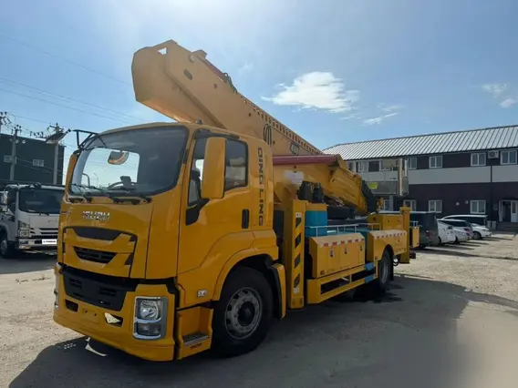 Автовышка ISUZU GIGА 2026 года новый фото 7