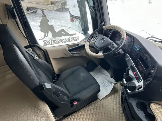 Тягач Mercedes-Benz Actros 2023 года б/у фото 15
