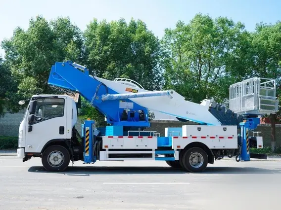 Автовышка Автовышка Isuzu 36 метров. bosch - 400 кг 2026 года новый