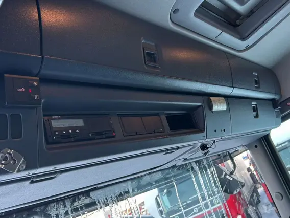 Тягач Scania P-series 2018 года б/у фото 17