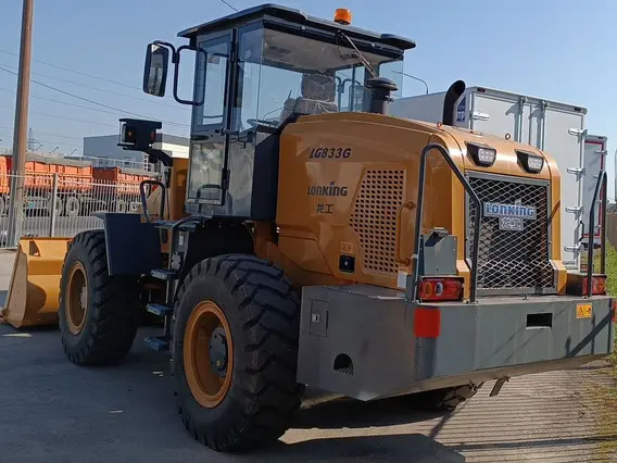 Фронтальный погрузчик Lonking LG833N 2023 года б/у фото 3