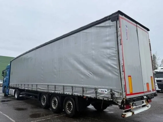 Шторный полуприцеп Schmitz Cargobull SCB S3T 2018 года б/у фото 6