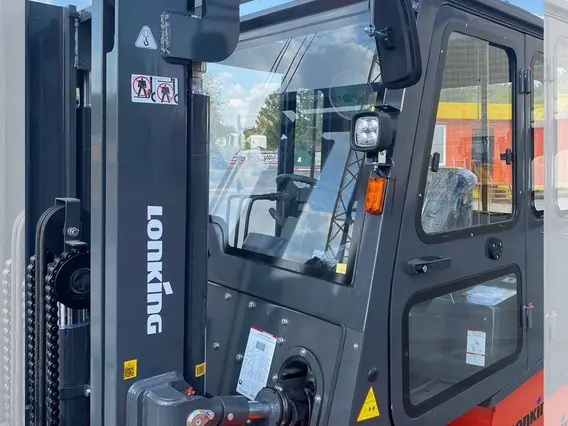 Вилочный погрузчик Lonking LG50DT 2023 года б/у фото 3