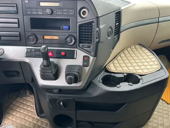 Тягач Mercedes-Benz Actros 2023 года б/у фото 19