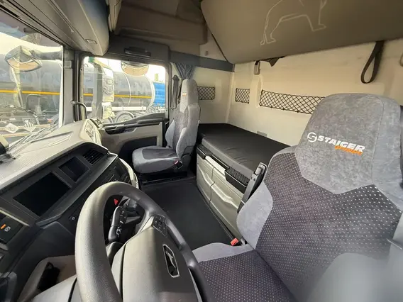 Седельный тягач MAN TGX 2023 года б/у фото 13
