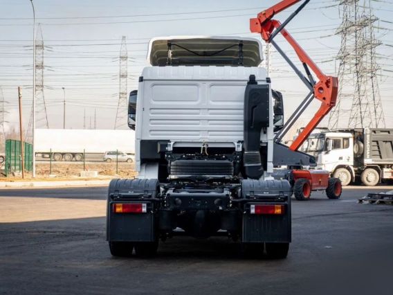 Тягач Shacman X3000 2023 года новый фото 14