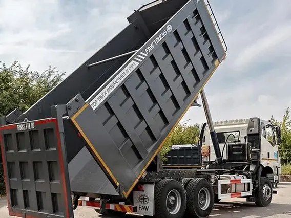 Самосвал FAW J6P CA3250 2024 года новый фото 13