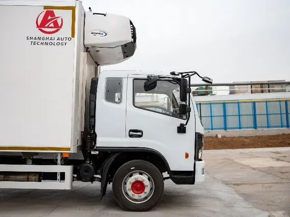 Рефрижератор Dongfeng C120M 2026 года новый фото 3