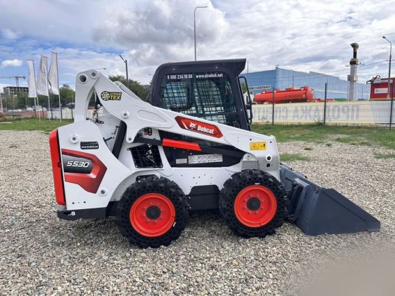 Экскаватор-погрузчик Bobcat 530 2025 года новый фото 3