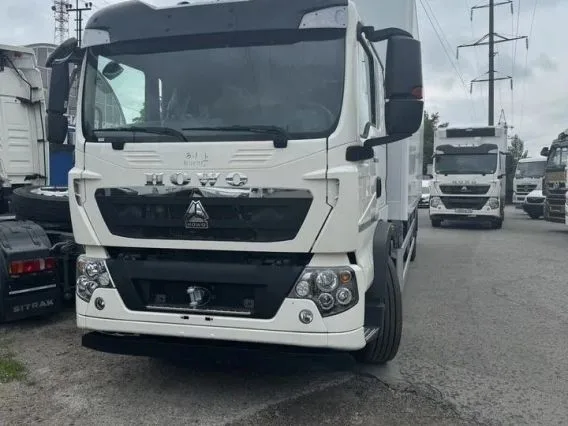 Изотермический фургон Howo t5g 2024 года новый фото 2