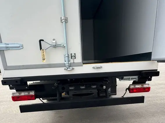 Изотермический фургон Dongfeng Z55L 2026 года новый фото 9