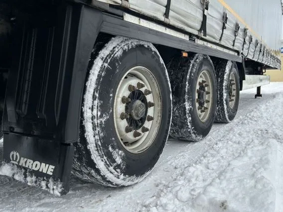 Шторный полуприцеп Krone SD 2021 года б/у фото 12
