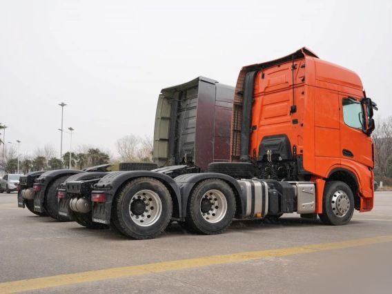 Тягач Shacman X6000 2024 года новый фото 6