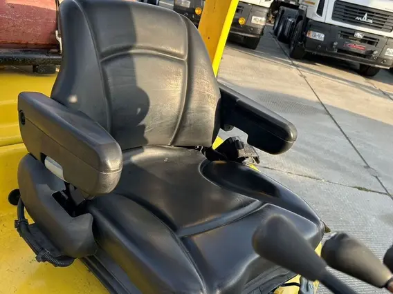 Вилочный погрузчик HYSTER H5FT 2017 года б/у фото 13
