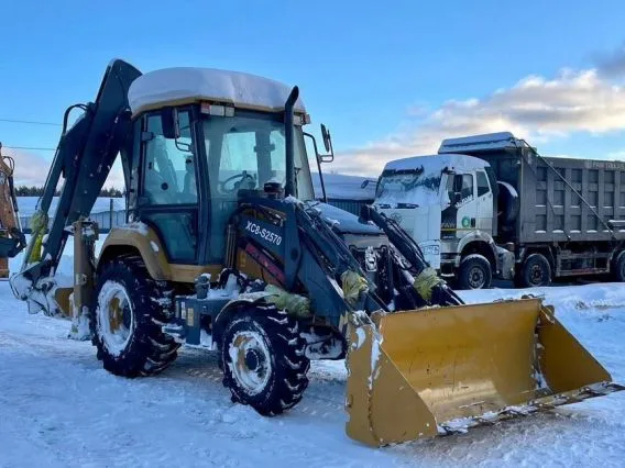 Экскаватор-погрузчик XCMG XC8-S2570 2023 года новый фото 3
