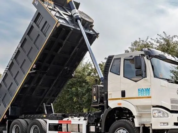 Самосвал FAW J6P CA3250 2024 года новый фото 9