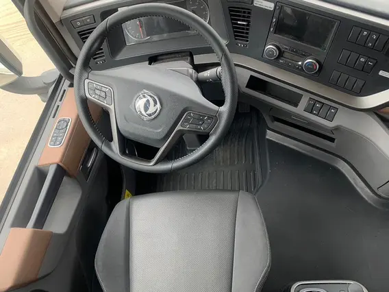 Тягач Dongfeng gx 2024 года б/у фото 7
