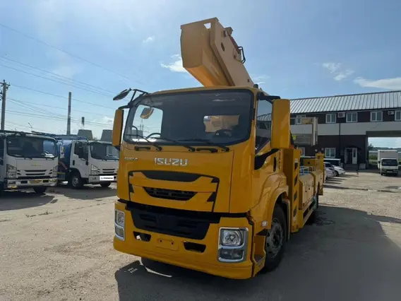 Автовышка ISUZU GIGА 2026 года новый фото 4